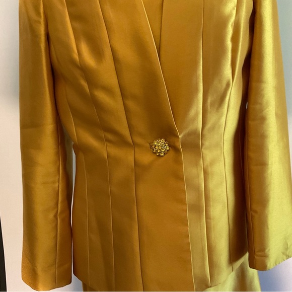 Nina Massini Gold Sz 14 3 Piece Church Suit with Rhinestone Button Elastic Waist - Picture 12 of 16